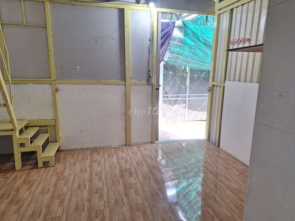 Separated as the entire area uses 36 M2 less room-room living room bathroom bathroom kvan machine