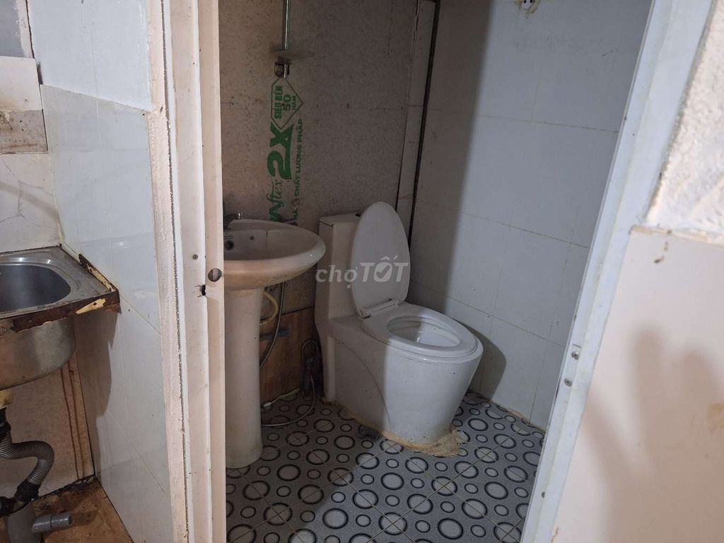 Separated as the entire area uses 36 M2 less room-room living room bathroom bathroom kvan machine
