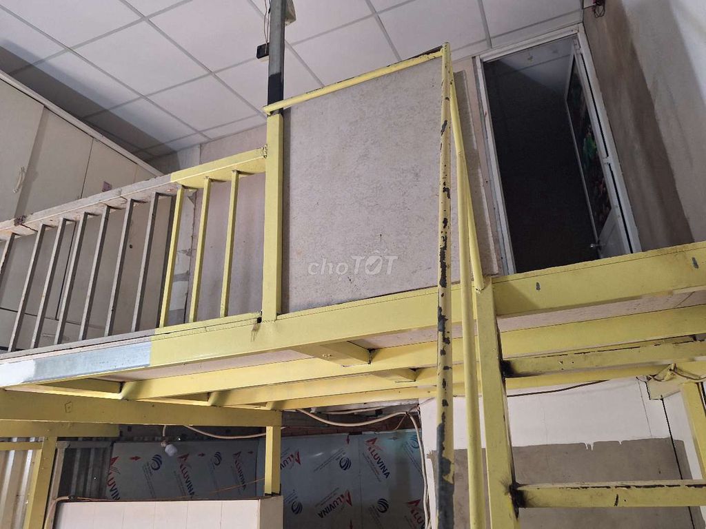 Separated as the entire area uses 36 M2 less room-room living room bathroom bathroom kvan machine