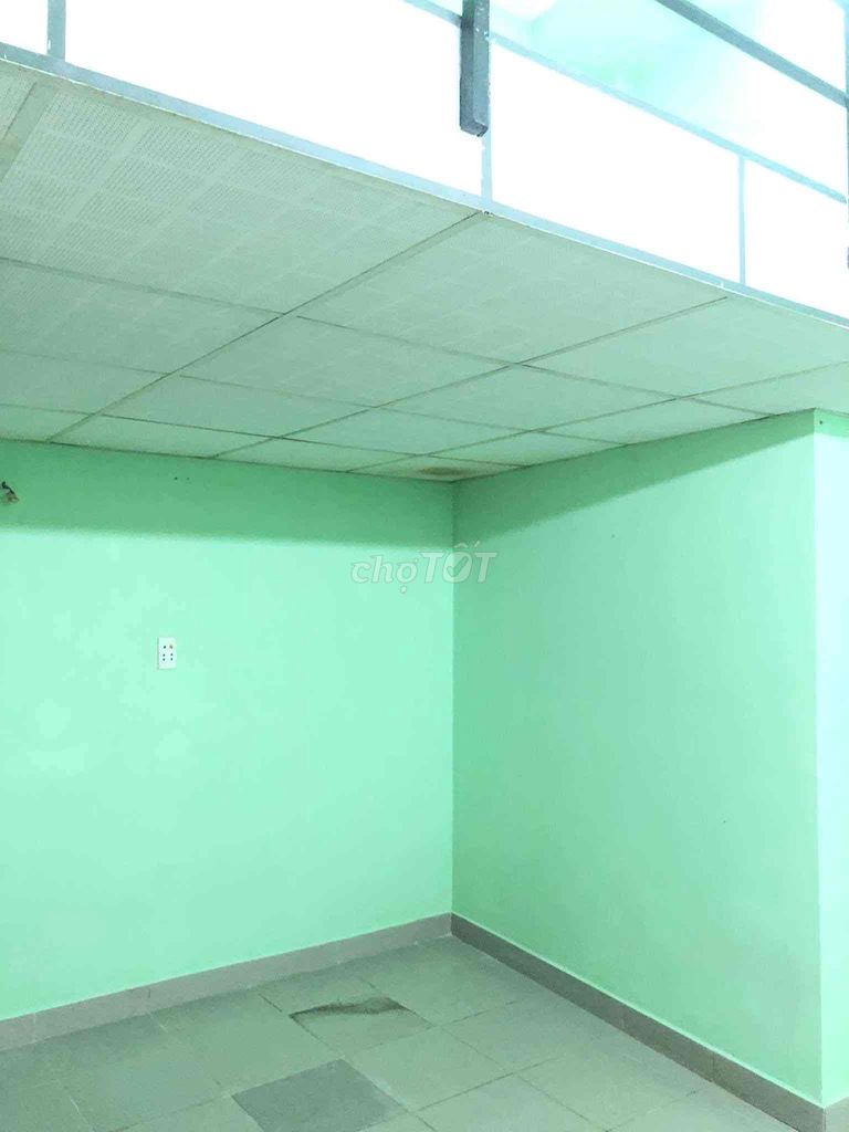 Room is on guard, room is on first floor, Lê Quang Định, Bình Thạnh.