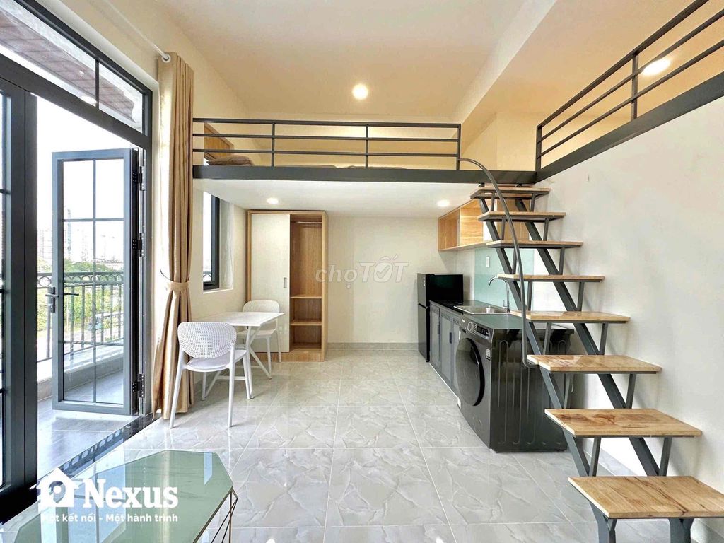 New balcony - 40 meters - near crecent mall - rich