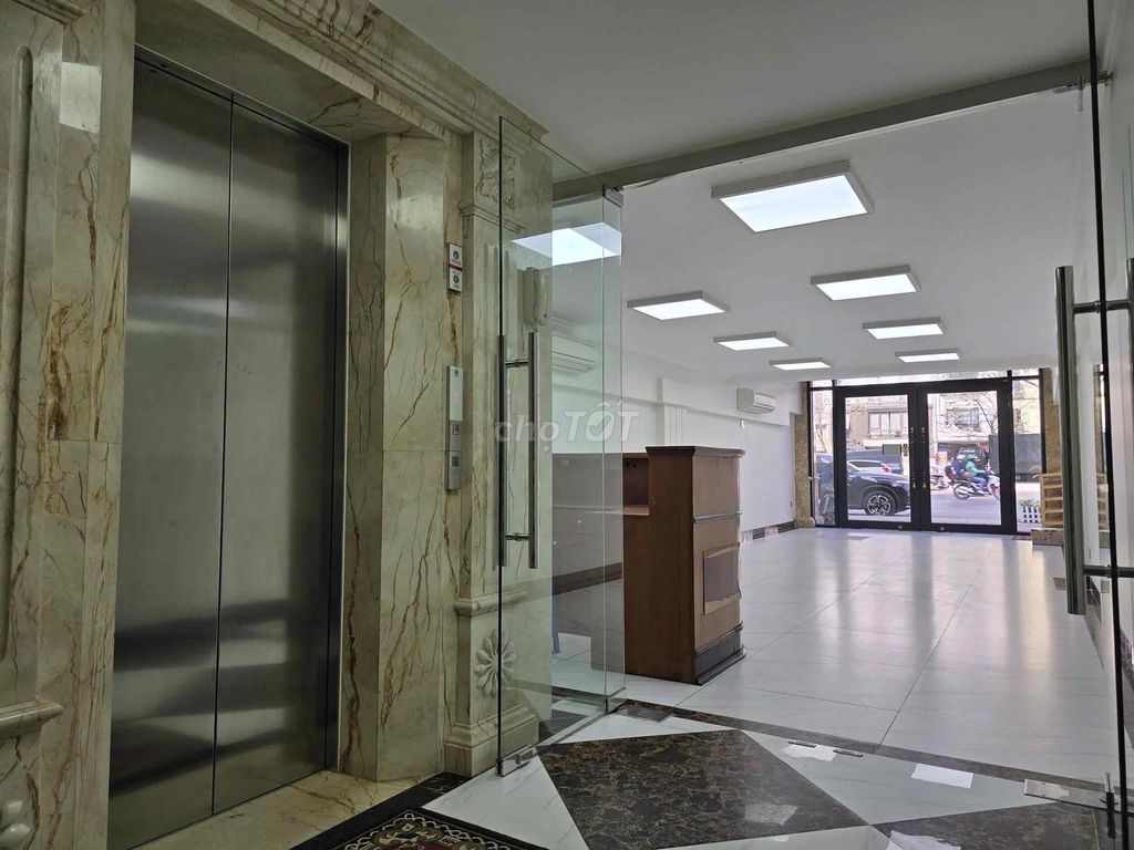 Rent the building 8 floors east of Minh Khai - the inner ocre occumply utility 011