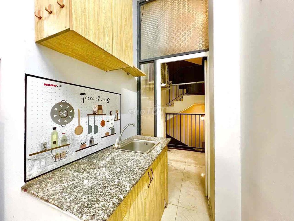 Rent an apartment with a balcony-- 30 meters wide, Dương Quảng Hàm.