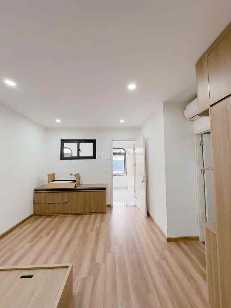 Rent Lê Trọng Tấn Street, corner block (8.8 floors).S:85 meters. For $50 million.
