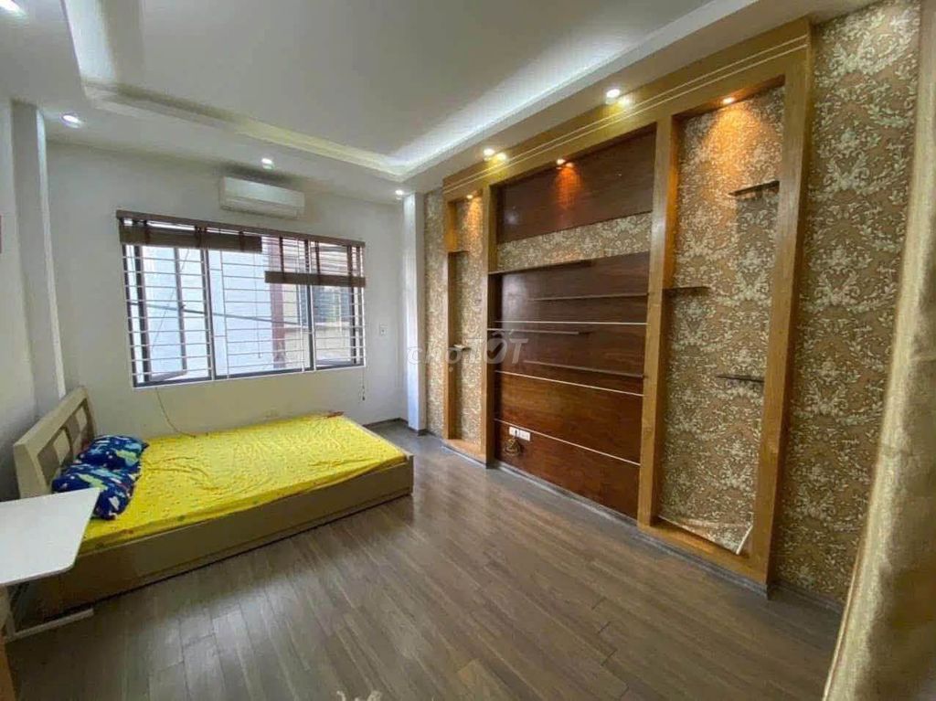 Rent the original Nguyễn Khang, Cầu Giấy, full interior.