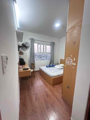 Renting An Phú Đông apartments for 8 million a month.