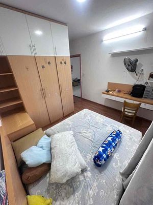 Renting An Phú Đông apartments for 8 million a month.