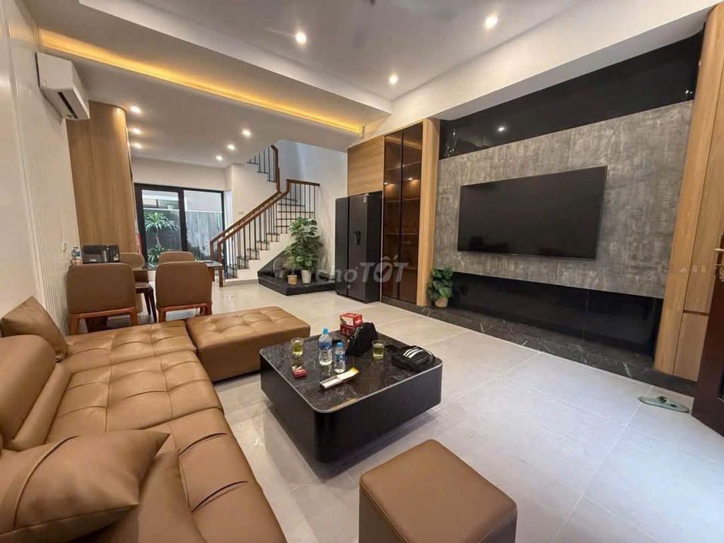 Rents Stoomes ocp3 Sea Street, Ánh Dương - 3 beautiful interior bedrooms