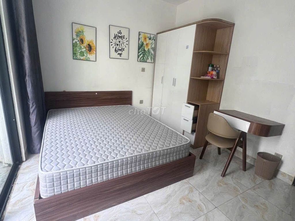 We're renting 5 floors of San Hô and Magomes Ocean Park.