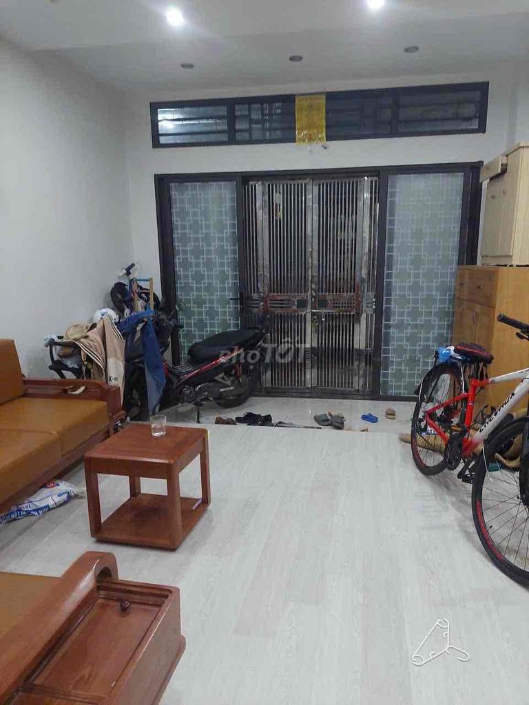 Rent the original Dịch Vọng 55 M X 5 floor 5 bedroom full of 15 million