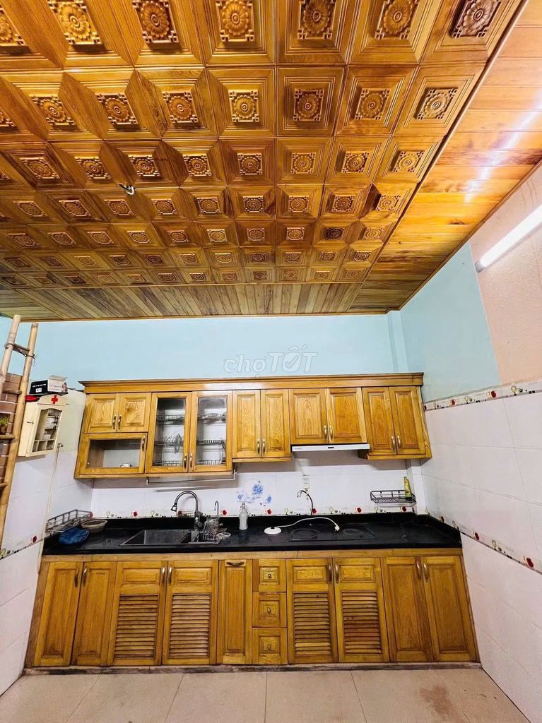 Rent a building next to Ngô Thì Nhậmm 50 meters * 5 floors 6 beds per month.