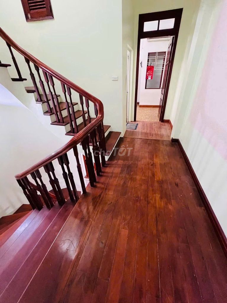 Rent a building next to Ngô Thì Nhậmm 50 meters * 5 floors 6 beds per month.