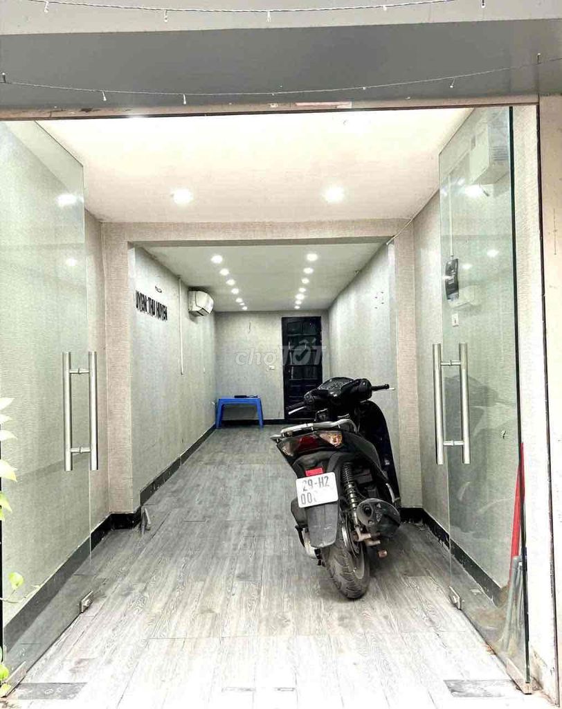 Renting Bạch Đằng Street Homes In and Top Full interior