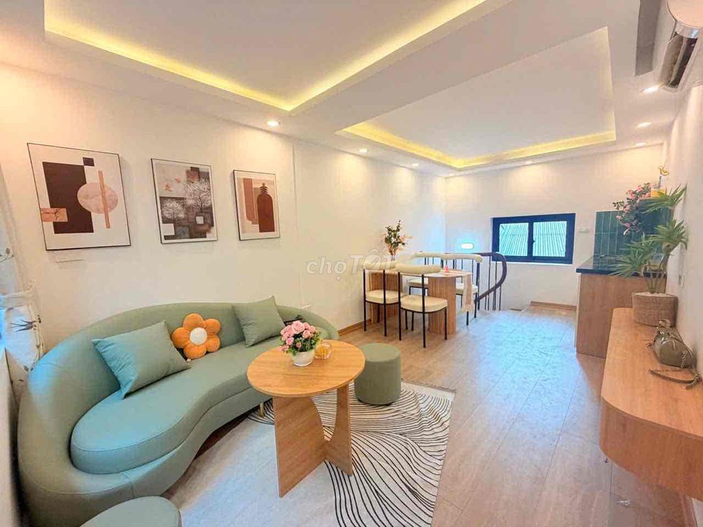 Rent a nice, fancy private house in Hàng Khoai.