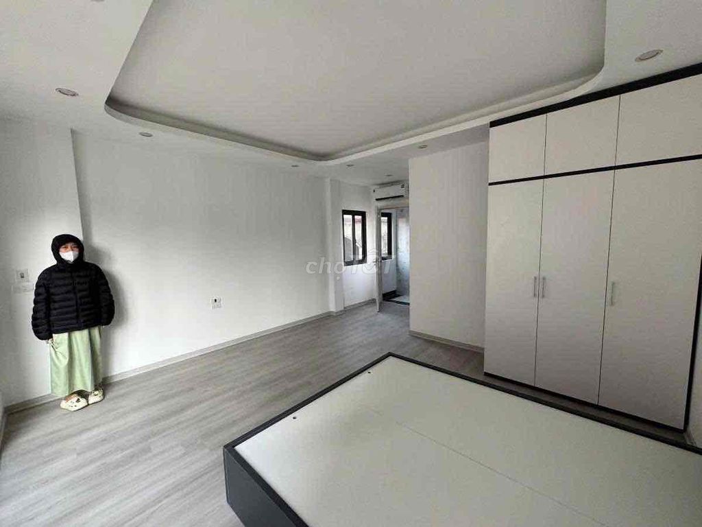 Rent Khương Trung Thanh Xuân 45 m2 5th floor bedroom 12 million