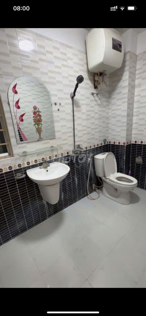 Renting private housing 243 Tam Virgin - 35 meters -5 floors