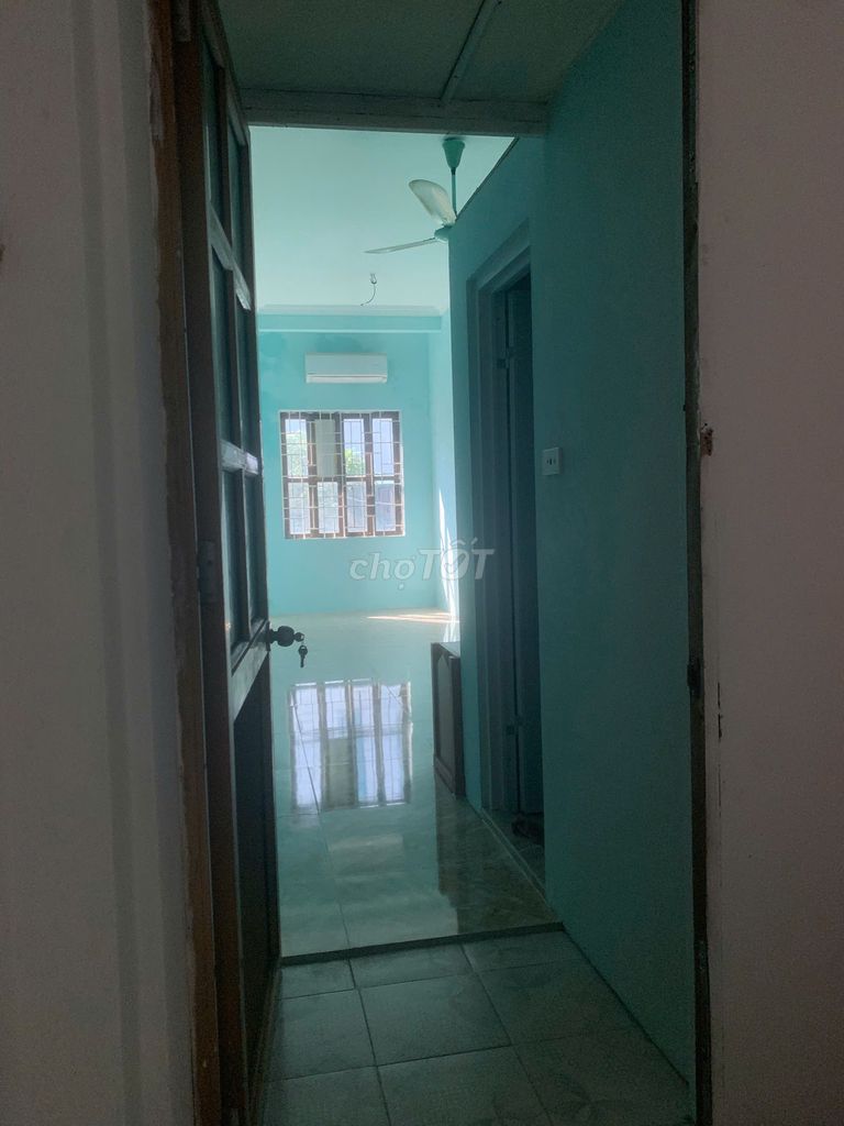 Rent a 205 Khương Thượng street house.