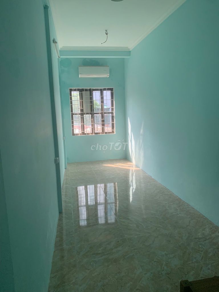 Rent a 205 Khương Thượng street house.