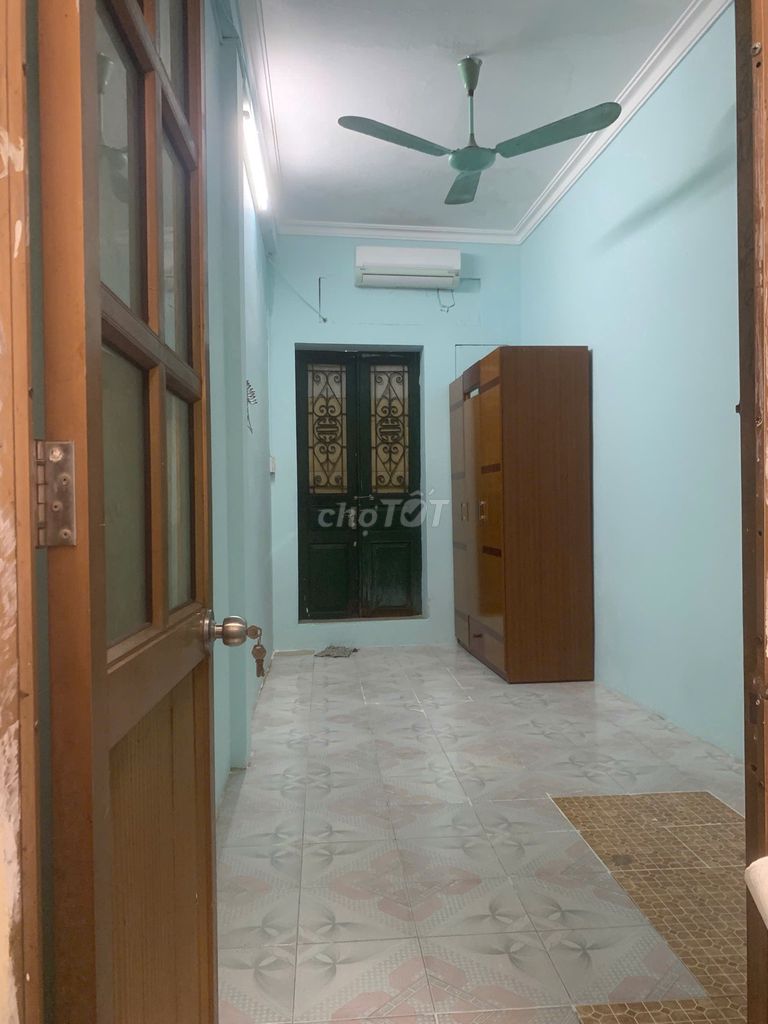 Rent a 205 Khương Thượng street house.