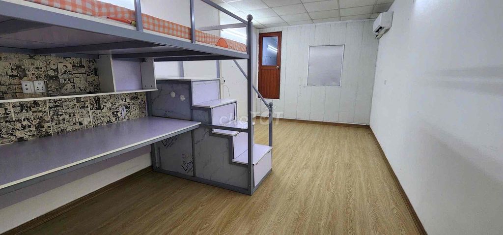 building house rented.