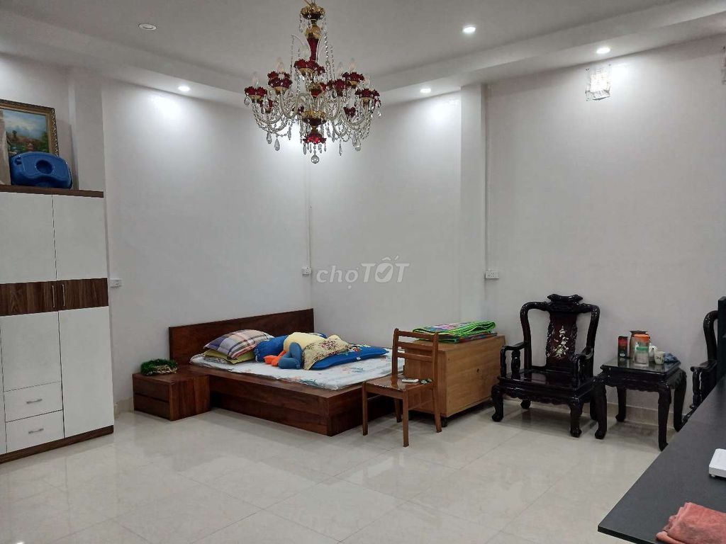 House 42 m2 street 176 Nguyễn Hoàng Tôn, Tây Hồ