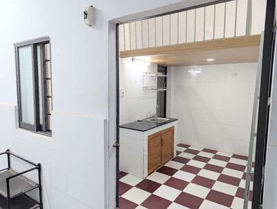 Nice, clean motel room. 5 Gò Vấp.