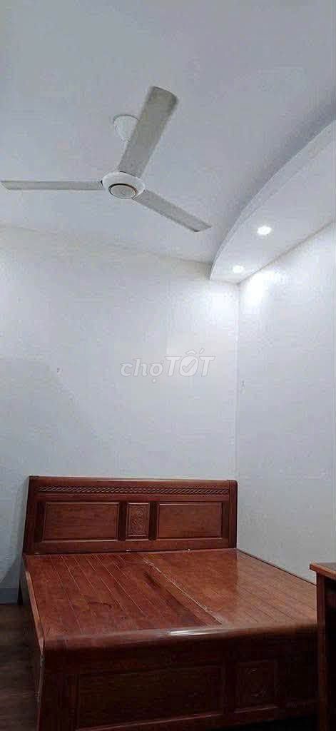 Rent 65 m2 x 3 floors, Bắc Từ Liêm, Hanoi