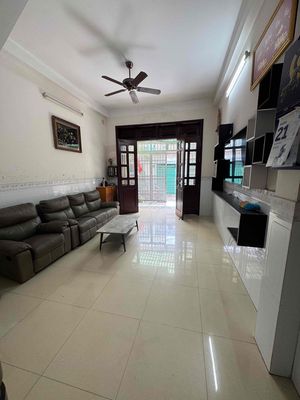 Vườn Lài full interior - 4 meters x 16 m - 2 long - 4 bedroom - 3 toilets
