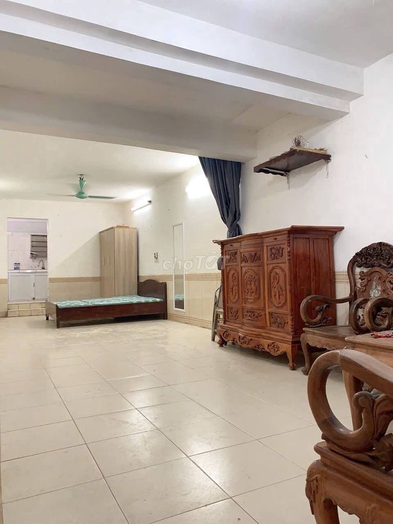 Rent a 1st floor Ngõ 167 Tân Mai, Hoàng Mai, Korea