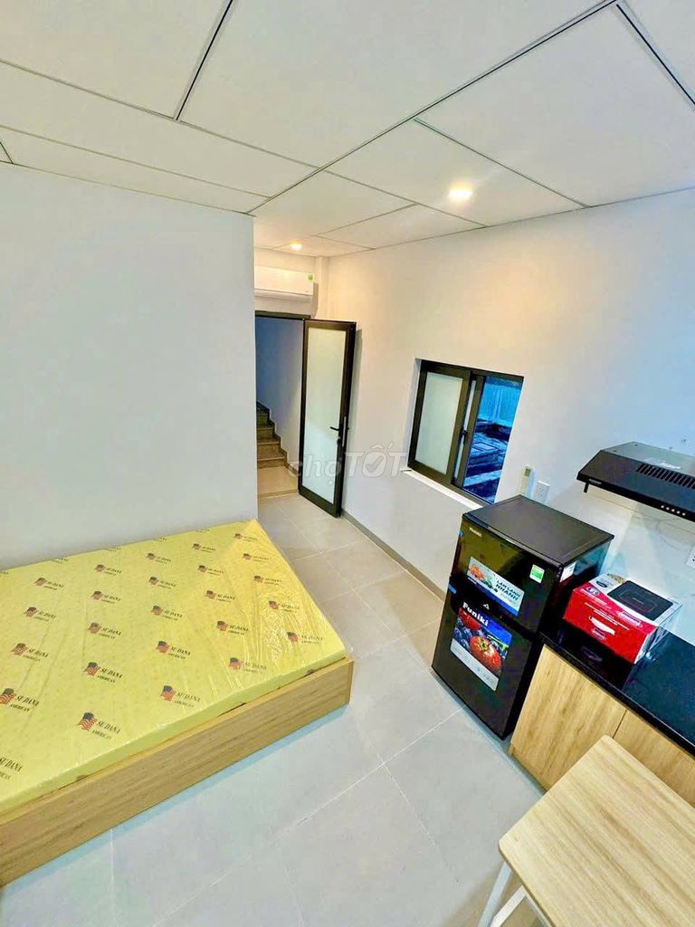 A full interior motel near Da Nang Airport