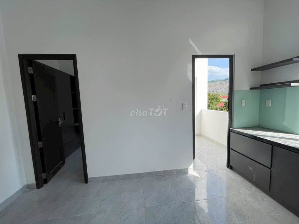 Rent a bedroom near the University of Yeung-nun