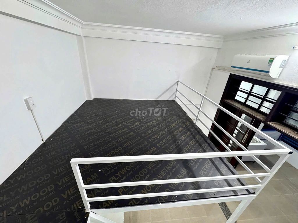 Nguyễn Minh Châu Inn, Ngũ Hành Sơn, basic interior.