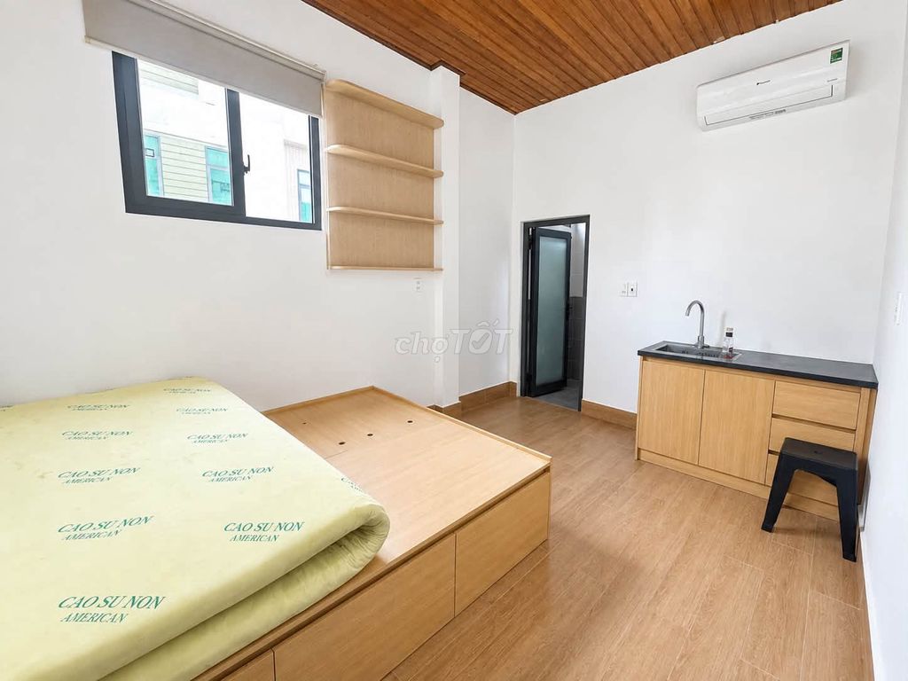 Rent a full-intent hotel at the heart of Da Nang.