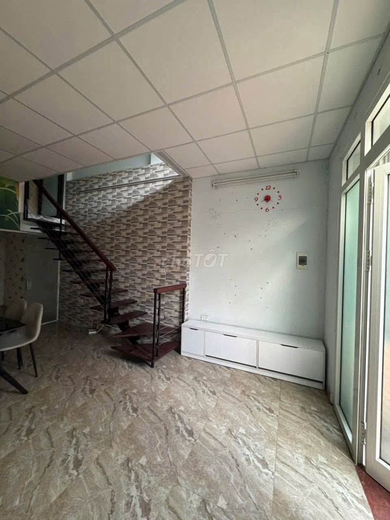Rent his own home 40 meters 2 Vĩnh Hưng, 2 stories, 2 sleeps