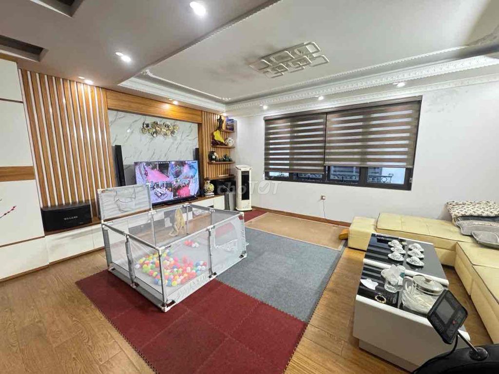 Rent a D.C. Mai Dịch Cầu Giấy 60 m 5th floor car bedroom