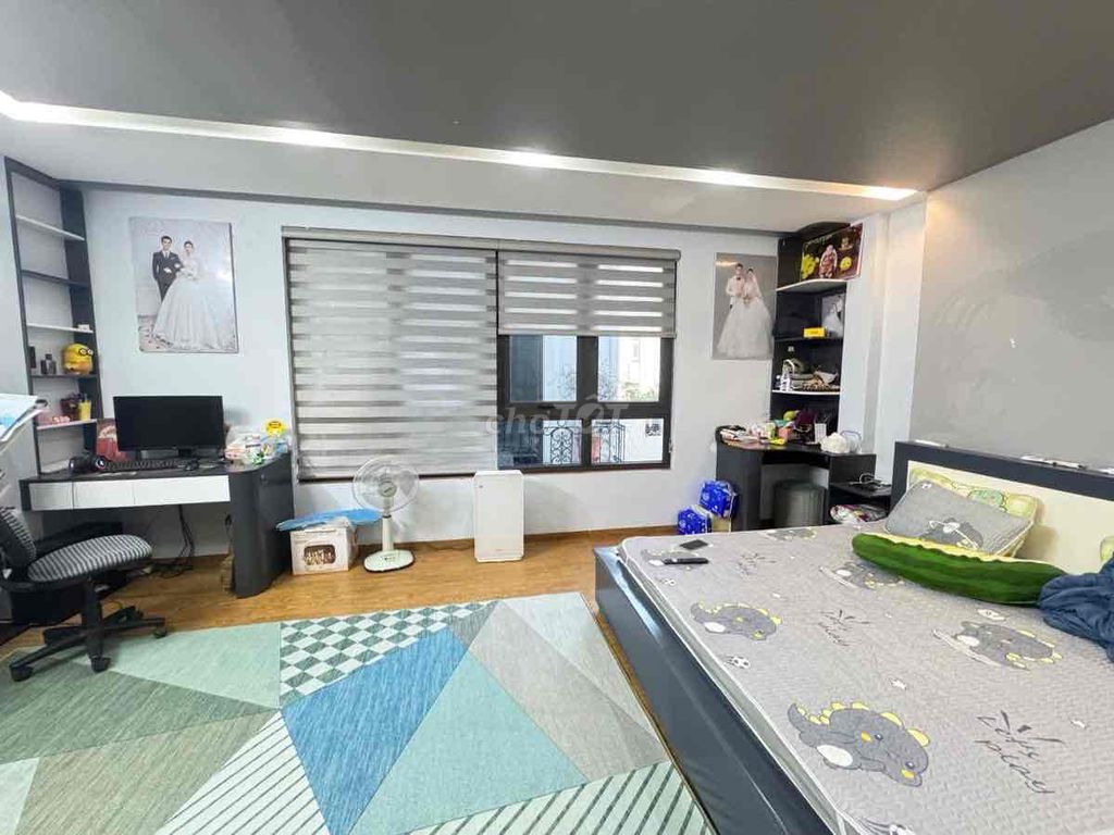 Rent a D.C. Mai Dịch Cầu Giấy 60 m 5th floor car bedroom