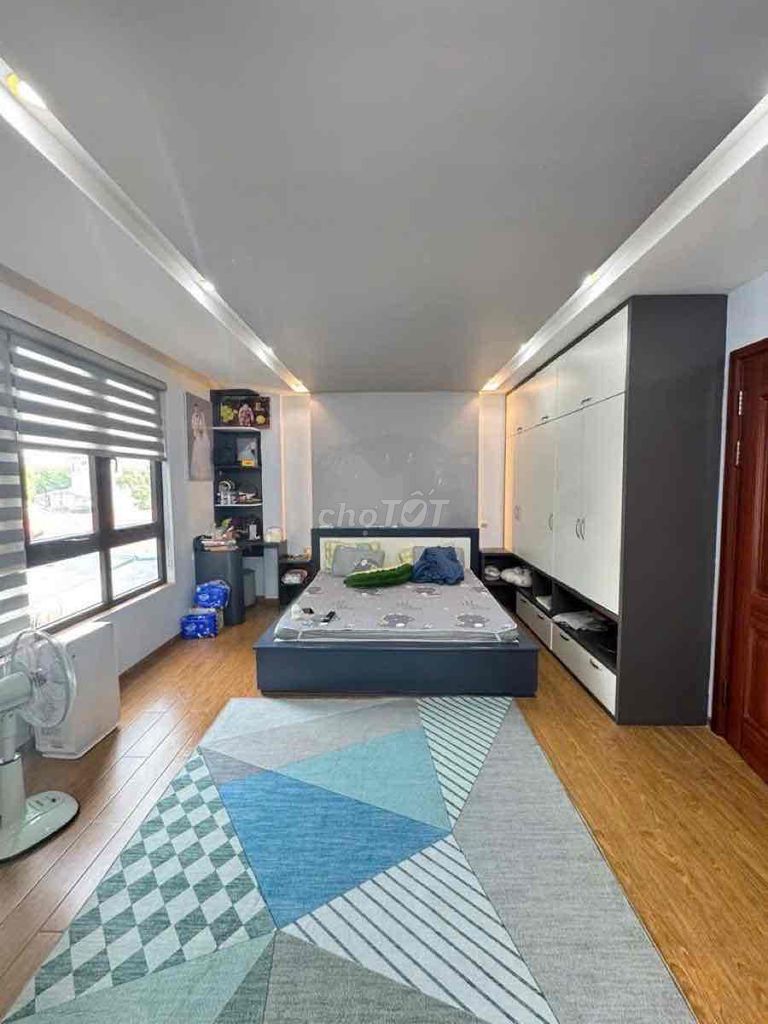 Rent a D.C. Mai Dịch Cầu Giấy 60 m 5th floor car bedroom