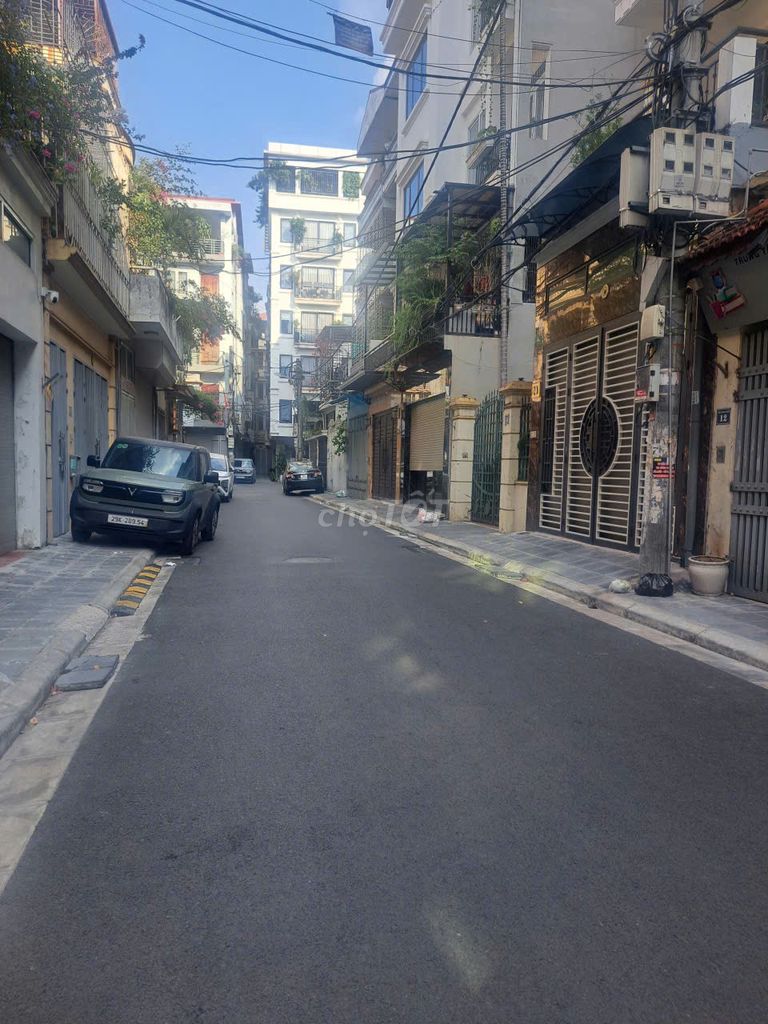 Rent the 61th Street Phùng Chí Kiên. area 60 m2 x 4 stories, 6 meters wide