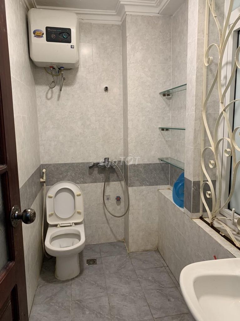 Rent the 61th Street Phùng Chí Kiên. area 60 m2 x 4 stories, 6 meters wide