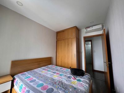 Rent the Orchard Parkview apartment with three bedrooms for just 20 million.