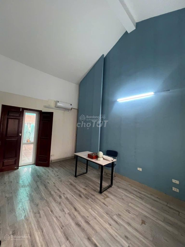 Rent the Lao villa,Hà Đông area 250 m2 x 3 floors at 45 million a month