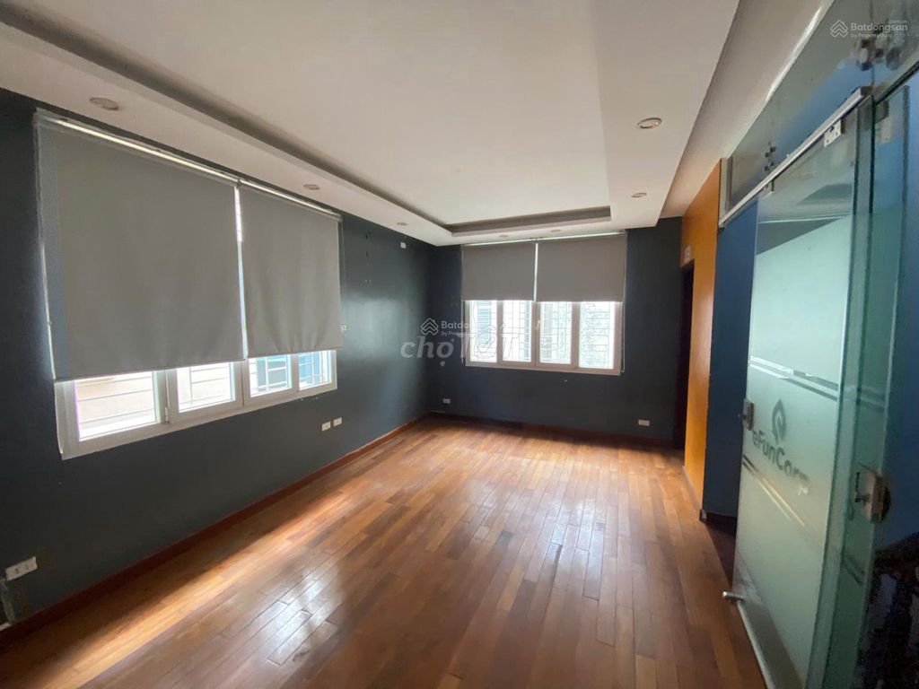 Rent the Lao villa,Hà Đông area 250 m2 x 3 floors at 45 million a month