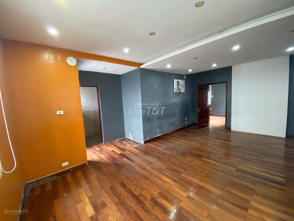 Rent the Lao villa,Hà Đông area 250 m2 x 3 floors at 45 million a month