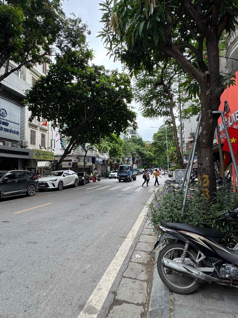 Rent a building on 49 Tuệ Tĩnh - Hai Bà Trưng - Hanoi