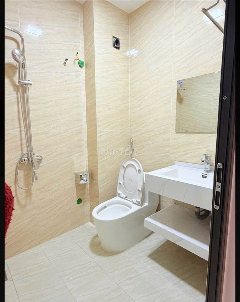 Rent an entire Qq Street, 35 meters2, 3 sleeps, full interior