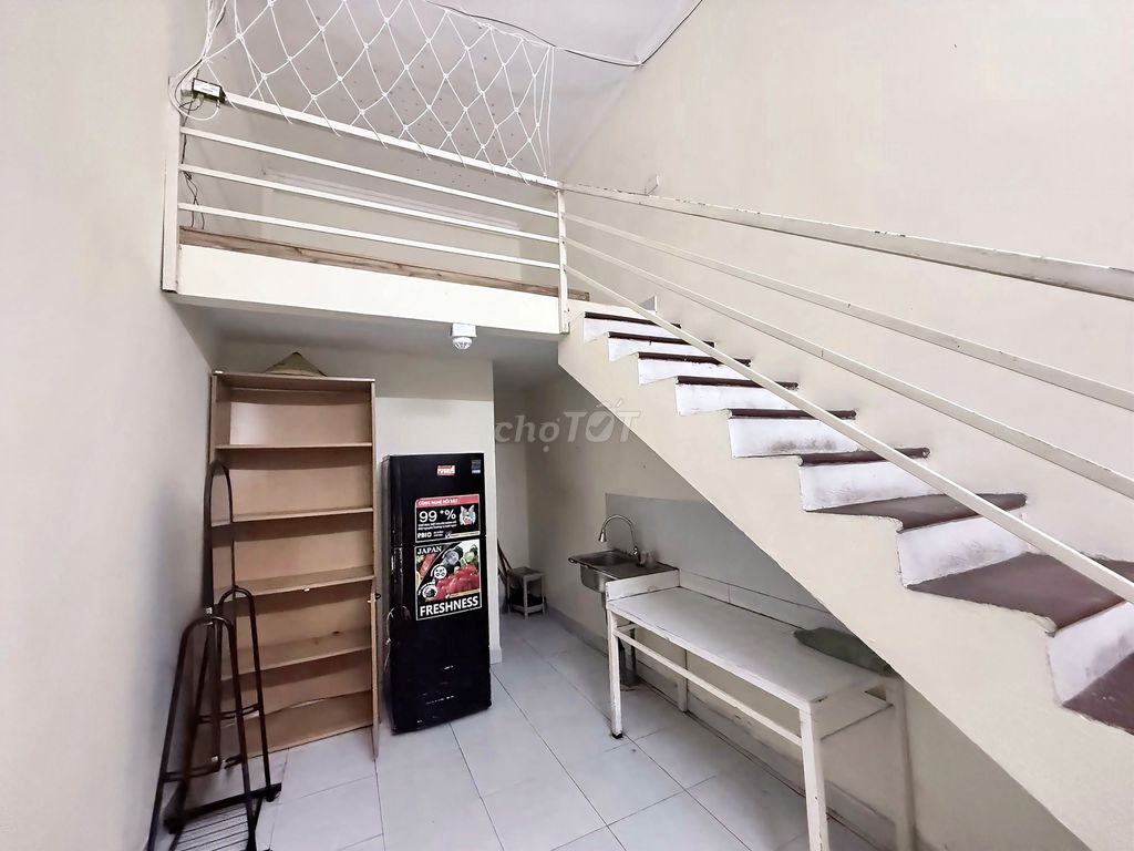 Rent your own house. - Đặng Văn Ngữ, Kim Liên.