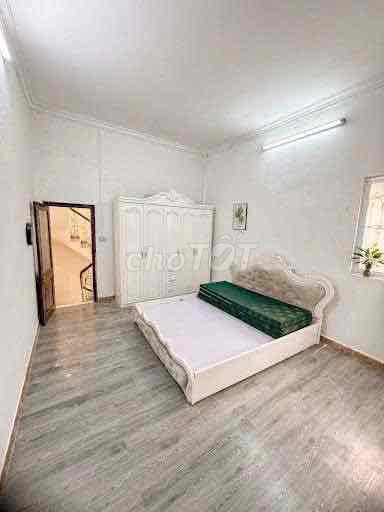 Rent Nguyễn Khoái 50 m2 x3 T place 8 million power d