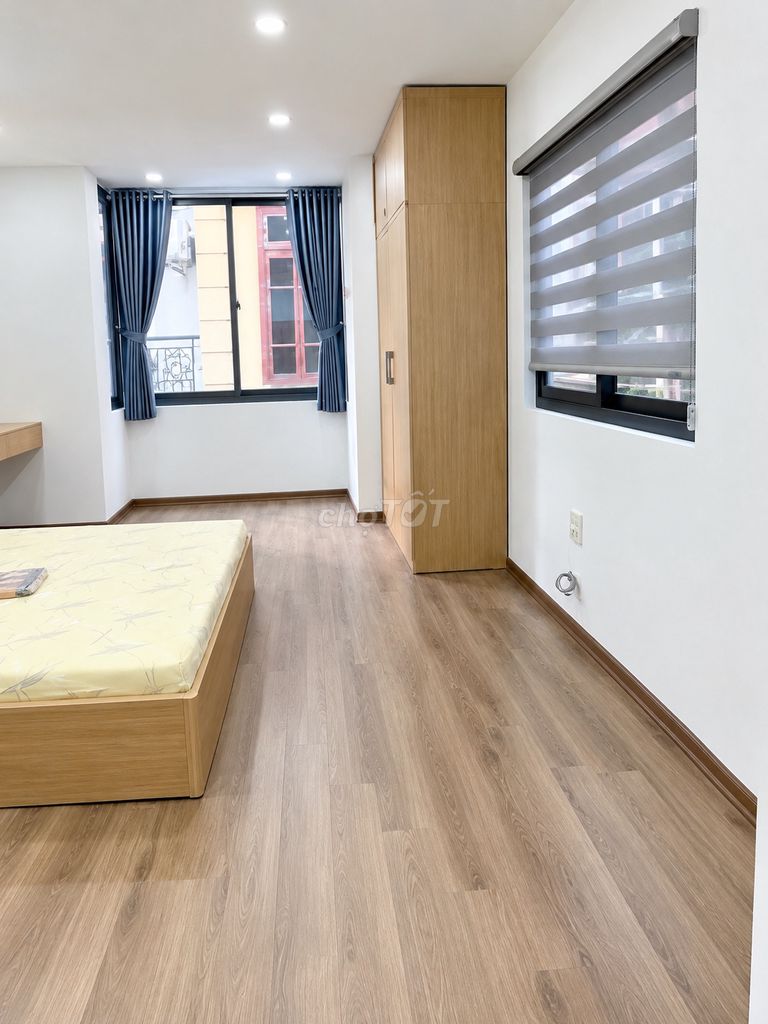 Rent Phúc Xá-Rie, 3 bedrooms full of stuff, deliver the house now.