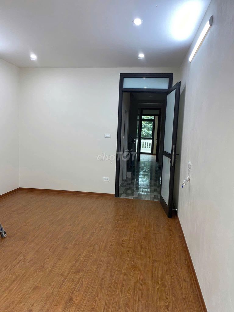 Rare! Hoàng Quốc Việt street Beauty House - 75 meters, clear - 207 good.