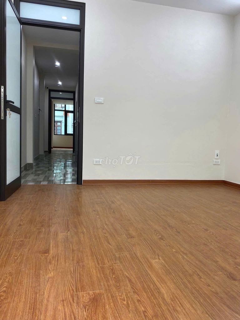 Rare! Hoàng Quốc Việt street Beauty House - 75 meters, clear - 207 good.